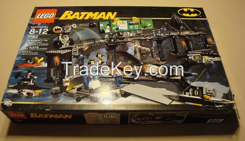 LEGO Batman Set #7783 Batcave: Penguin & Mr. Freeze's Invasion