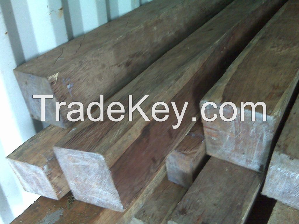 We sell Cocobolo (Dalbergia Retusa) from Nicaragua