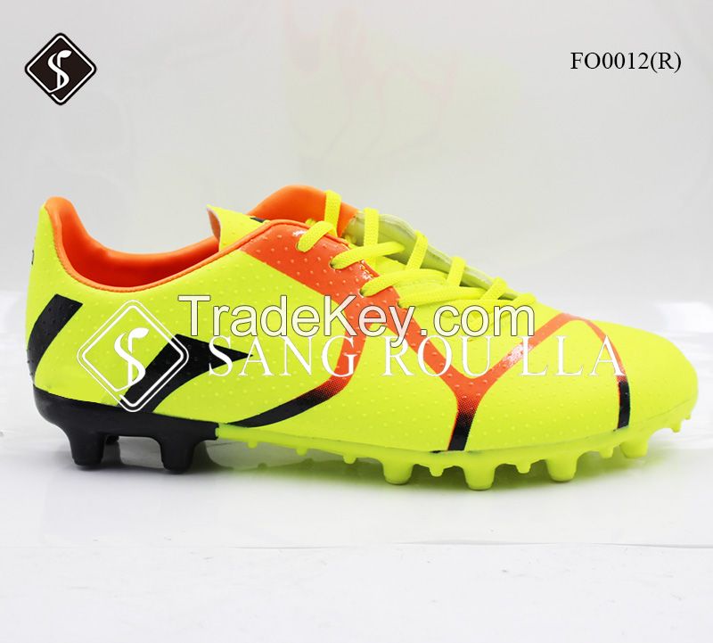 light men soccer outdoor shoes and footballl shoes