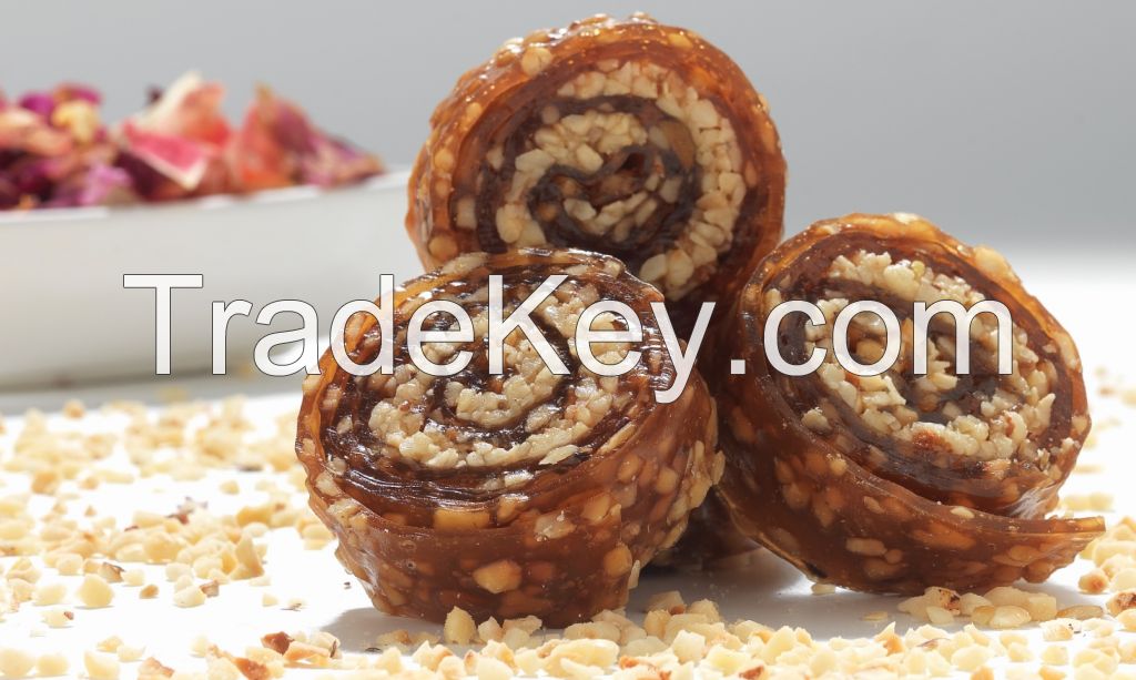 Dried Fruit Pulp Wrapped with Honey and Hazelnut