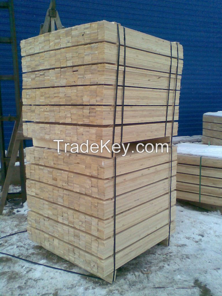 Softwood pallet board