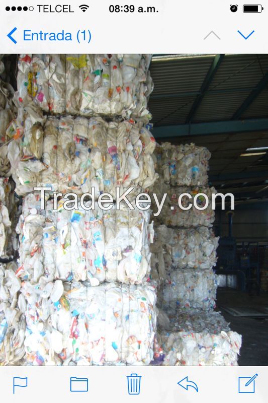 HDPE MILK BOTTLES