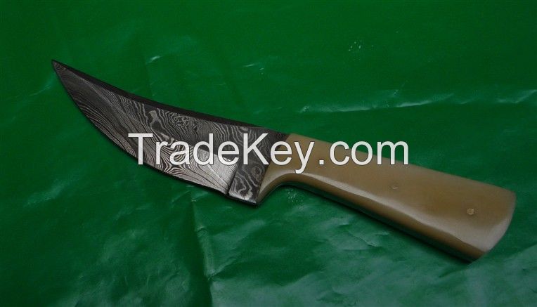 Hand Made Damascus Hunting Knife