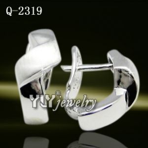 Latest Design Sterling Silver Earrings Hot Sale