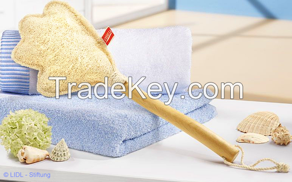 Loofah hand  with wooden handle