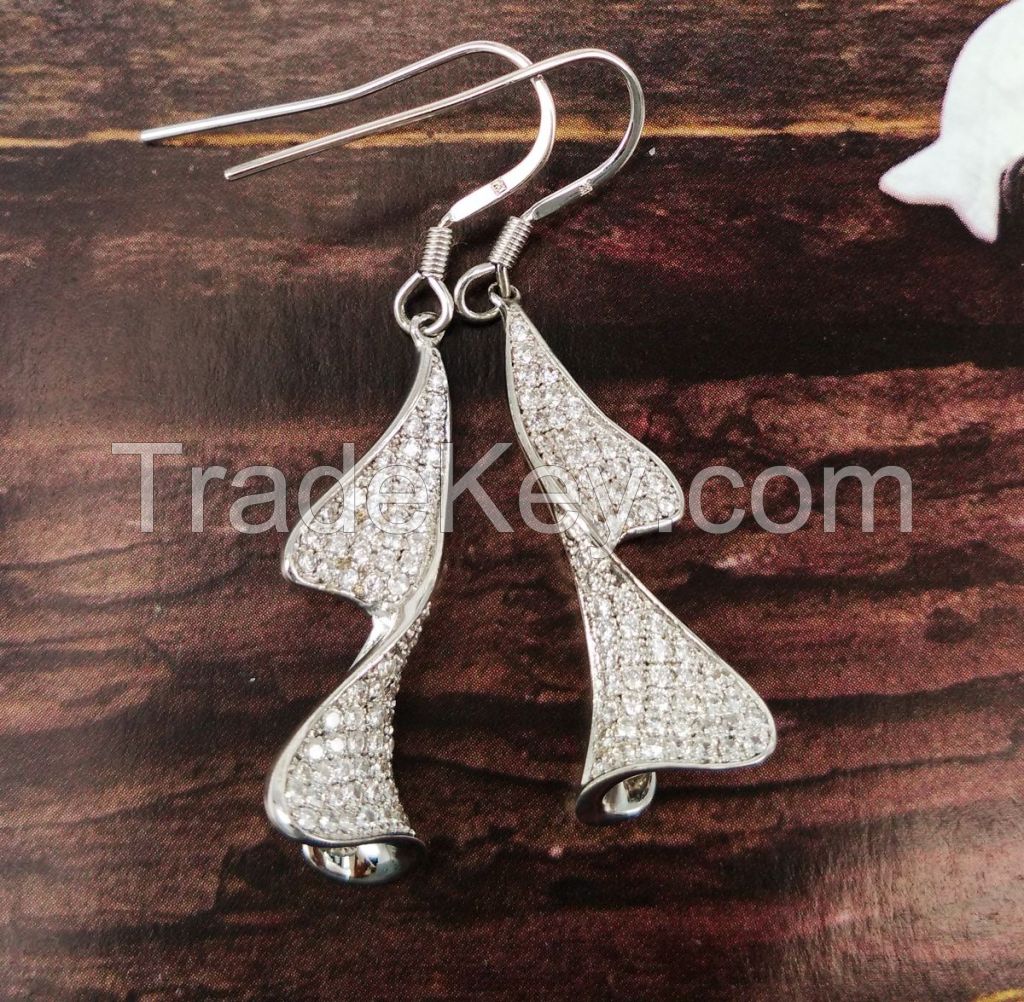 2  Sell  Sterling Silver Jewelry Earring