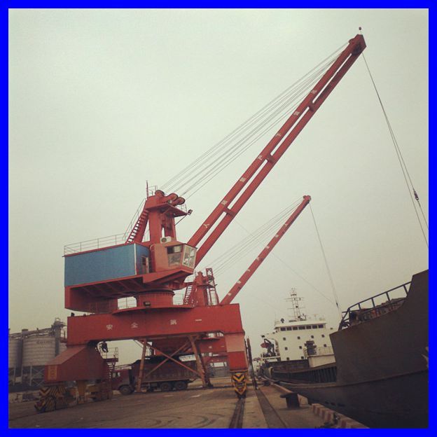 SELL High quality ship to shore crane from HENAN WEIHUA