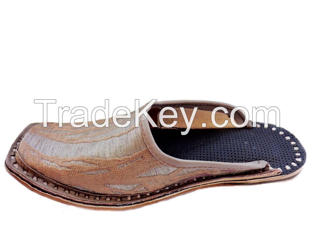 Fashionable slip-on Juti