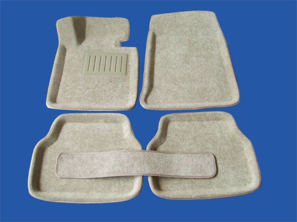 Sell Car Carpet and Car Mat with Anti-skiding Back PVC mat