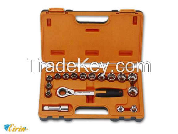 SOCKET WRENCH SET