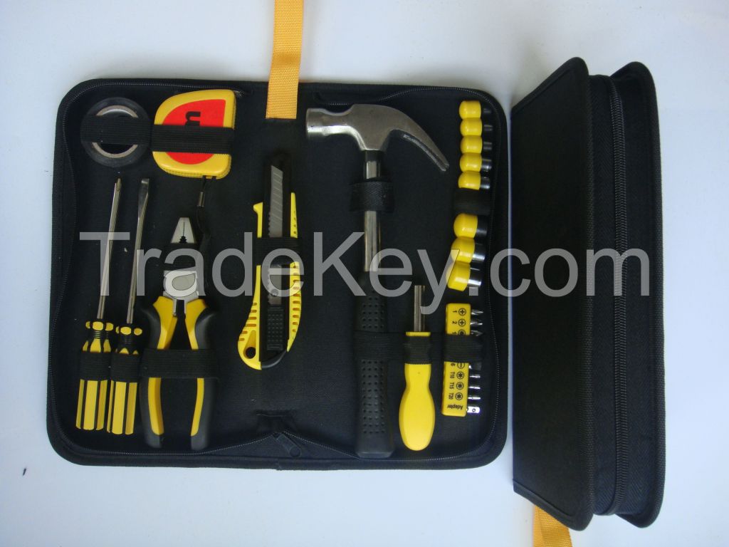 27 Piece Zippered Bag Package Tool Set