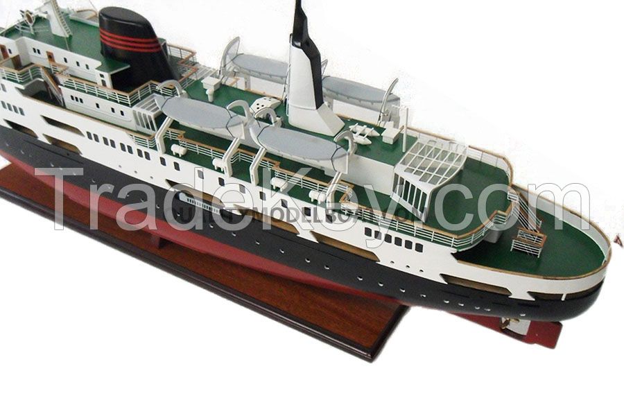Kong Olav Wooden Model Cruise Ship