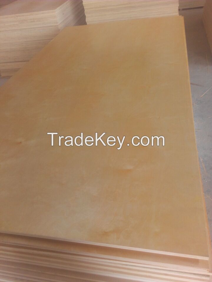 4'X8' UV Birch Plywood Furniture Grade Waterproof Phenolic Glue CARB E0 for Cabinet