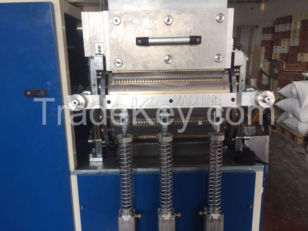 FULL AUTOMATIC SUGAR CUBE MACHINE  25 TONS / DAY