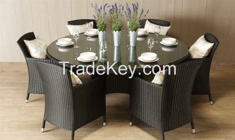 Outdoor Rattan Chairs and Table Sets