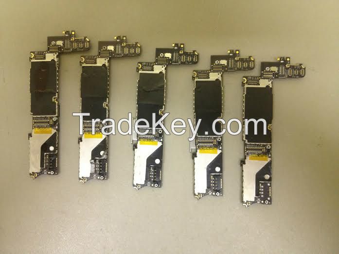Used iPhone / Samsung Galaxy logic boards for sale