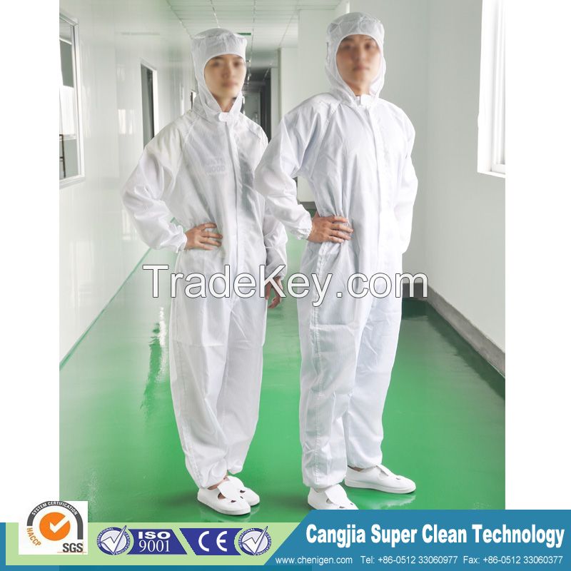 Anti-static coverall for class 1000 cleanroom