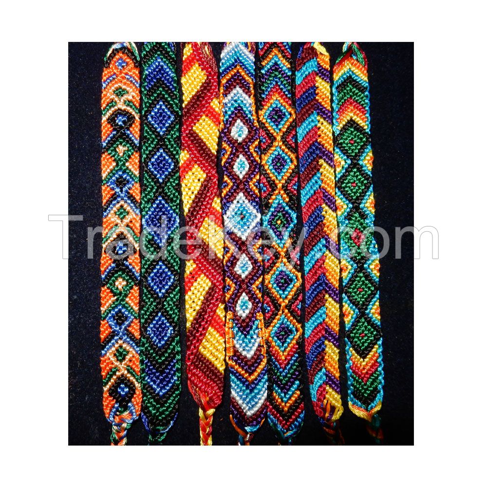 Famous 50% discounted price friendship bracelets