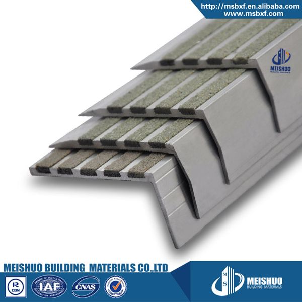 Carborundum insert Anti-slip ceramic tile stair treads