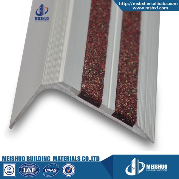 Aluminum solid carborundum stair nosings with 2 stripes