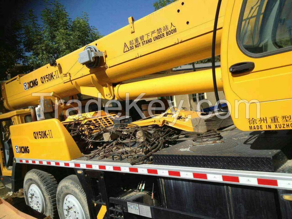 used 2012YEARXCMG QY50TONS TRUCK/MOBILE CRANE USED 70TONS CRANE