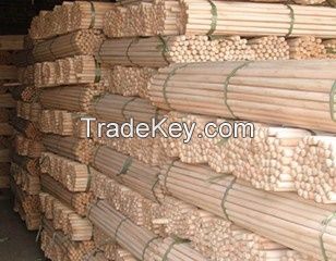 Round Eucalyptus Poles and Bamboo Poles (Customized Poles and Mechanize Poles) for sale