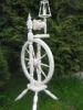 Decorative spinning wheel lamp