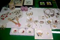 Sell handmade pressed-flower accessaries, arts and gifts