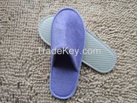 comfortable white pleuche slippers
