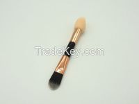 2 in 1 design foundation puff &amp; hilighting brush