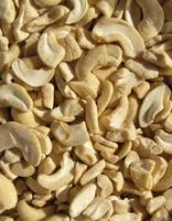 Raw Roasted broken cashew nuts/ Toasted Split Cashew nuts