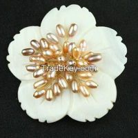 new beautiful shell pearls pendants for party