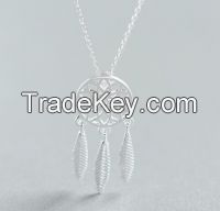 Simple national sterling silver leaf necklace