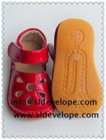 Fashion Squeaky Shoes, China Squeaky Shoes Factory, Squeaky Sandals