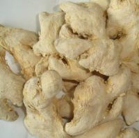 Dried ginger peeled