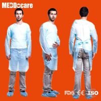 Disposable cleanroom splash gowns blue CPE material ties fixing with thumb loop