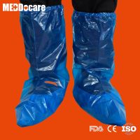 Waterproof walking rain boot covers transparent with elastic band around knees
