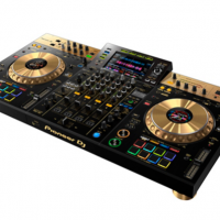 Pioneer DJ XDJ XZ Professional DJ Controller