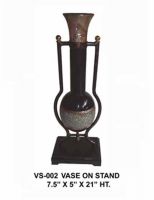 VS-002a Vase on Stand