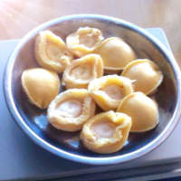 Dried and canned abalone