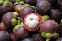 fresh mangosteen