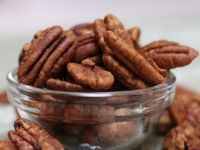 High grade Pecan nuts for sale at competitive price