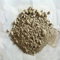 Wear-resistant steel fiber reinforced refractory cement/castable