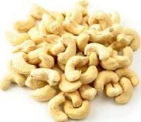 Dried Raw Cashew Nuts with Shells