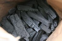 Lump natural hardwood charcoal