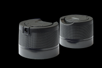 Self locking cap