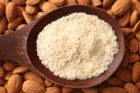 Natural bitter almond extrac 98% glucoside almond flour