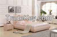 Confortable Leather Bed Lizz Furniture