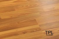 laminate wooden floor 7538