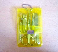 Sell  manicure sets, tweezer, beauty scissors